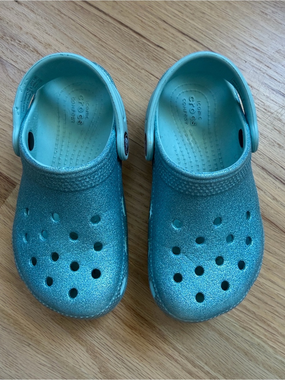 CROCS Kids Glitter Clog - Aqua Blue girls size 10